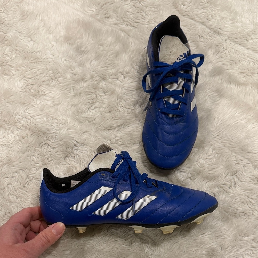 Adidas Goletto VIII Junior Firm Ground soccer cleats I Royal Blue‎ Kids size 3.5